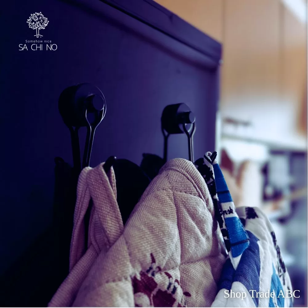 ショップトレードABCさんのマグネットフック（冷蔵庫につるすミトン）